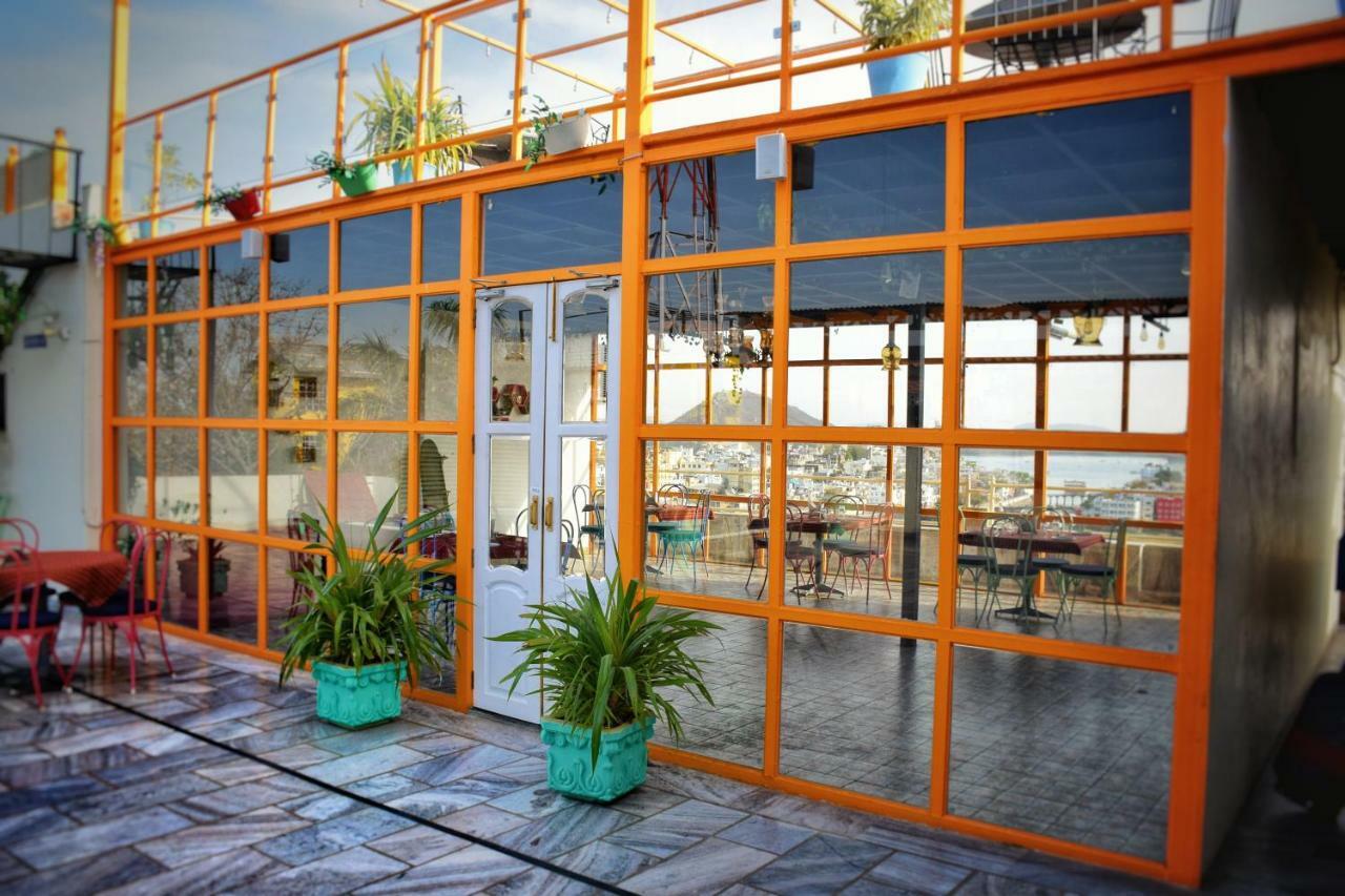 Hotel Kurabar Kothi Удайпур Экстерьер фото